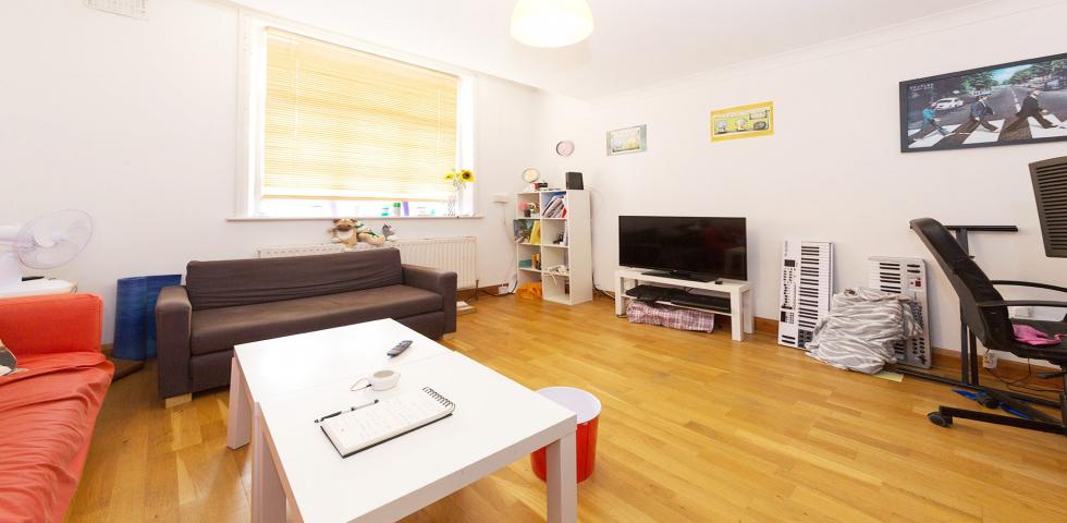 			NEW INSTRUCTION, 1 Bedroom, 1 bath, 1 reception Flat			 Willesden Lane, WILLESDEN GREEN